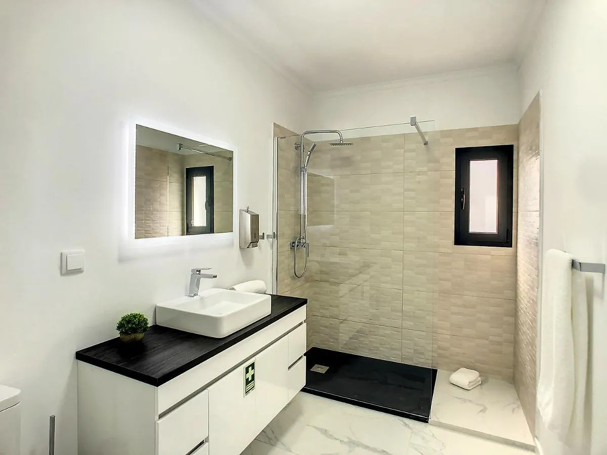 Villa Casa Das Flores By Lovelystay Calheta