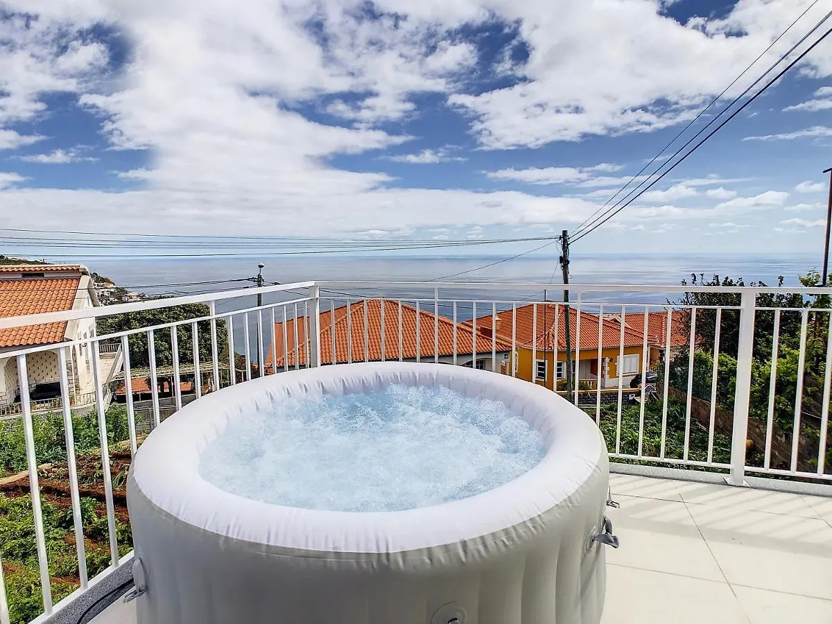 Casa Das Flores By Lovelystay Calheta  Calheta (Madeira)